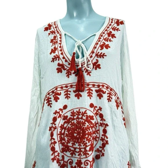 Women's Lucky & Coco‎ Orange Embroidered White Long Sleeve Top - Picture 2 of 9